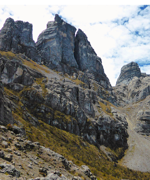 Pyramide de Carstensz (4 884 m), ultime étape du challenge des Seven Summits ?