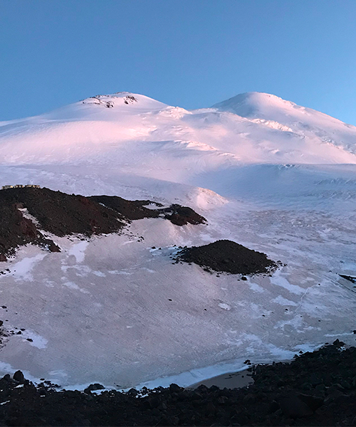  le mont Elbrouz 5 642 m