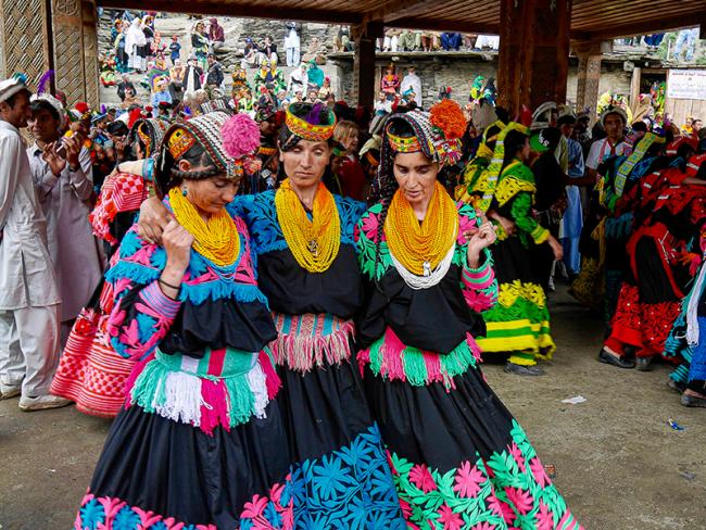 Joshi festival © Barbara Delière