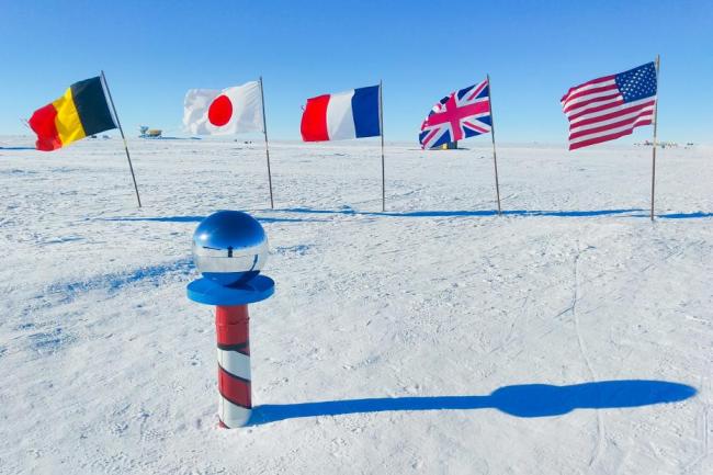 Atteignez le pôle Sud géographique en ski 